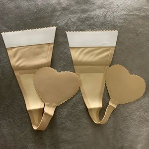 2 Strapless sticky panty